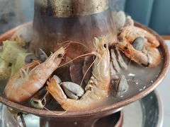 -一口猪海鲜浑锅·东北家常菜