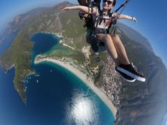 -费特希耶滑翔伞