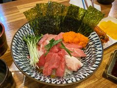 金枪鱼盖饭-三昧