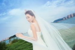 -上花轿婚纱摄影
