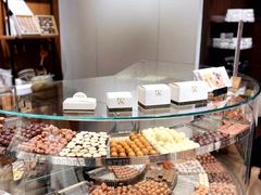 -Laderach 莱德拉(上海环贸iapm店)