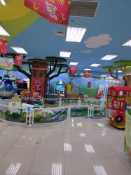 -莫莉幻想儿童乐园(哈尔滨王府井店)