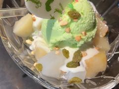 -夯鱼烤鱼·尔滨地标美食(中央商场店)