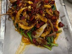 -江城燕子大排档(江汉路步行街店)