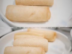 炸鲜奶-姚姚酸菜鱼·金戈戈香港豉油鸡(喜荟城联名店)