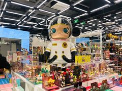-泡泡玛特POPMART(侨福芳草地店)