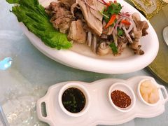 精品手抓肉-马尔龙新疆饭店·清真(瑞景店)