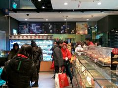 -巴黎贝甜(大宁国际商业广场店)