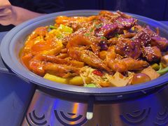 -徐记小怪兽肉蟹煲店(哈西万达金街店)