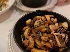 橄榄油煎蘑菇-藏红花·西班牙餐厅(北京五道营店)