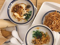 -正南齐北·老街糯米团(洪崖洞店)