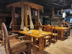 -花溪雨·森林餐厅(石基店)