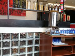 -必胜客(证大大拇指店)