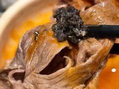 -牛YO寿喜烧·铁板烧和牛火锅自助(市府恒隆店)