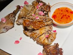 -蜜桃餐厅·江浙融合菜(荟聚购物中心店)