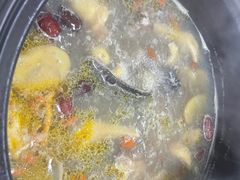 -花苑美食横琴生蚝火锅(拱北粤华路店)