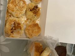 鲜肉月饼-草庐酒家