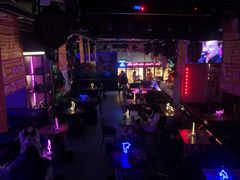 -UP嘻哈酒吧(粉巢店)