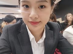 -香港大学