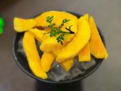 -曼听小寨海鲜烧烤·大连辣炒大王(盖州街店)