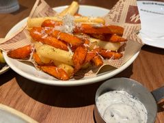 -芭莉与彩虹西餐厅(成都合生汇店)