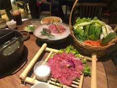 -盡膳口福跷脚牛肉火锅(合生汇购物中心店)