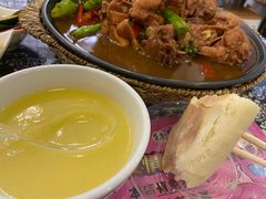 -八两八金·莱芜特色炒鸡(市南漳浦路店)