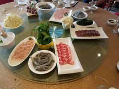 -小天鹅火锅·一线江景洪鼎旗舰店(洪崖洞店)