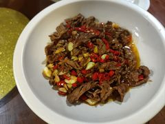 小炒黄牛肉-山涧肴·泉水煮活鱼(坂田店)