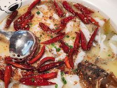 -江渔儿酸菜鱼(奥园广场金发购物中心店)