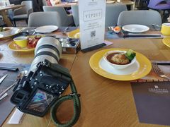 -荣誉国际酒店-云顶旋转餐厅