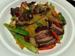 秦岭腊肉炒洋芋粑粑-面辣子·陕西家乡菜(钟楼店)