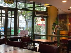 -玛格萝妮比萨屋(陆家浜路店)