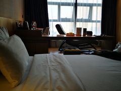 -优逸酒店(柳州窑埠古镇万象城店)