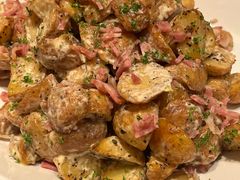 -岷山饭店-芝芝自助餐厅