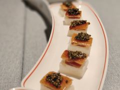 鱼子酱烤鸭-柿合缘新京菜(静安嘉里中心店)