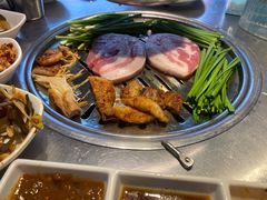 -韩聚屋韩国烤肉餐厅(新北万达店)