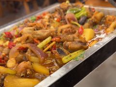 -后街佬·炭火鲜鱼杂(南城店)
