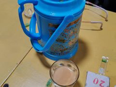 -老光明岗琼甜茶馆