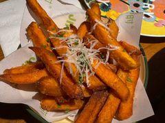 -JINNS锦时 steak&pizza(浸信会礼拜堂旧址店)