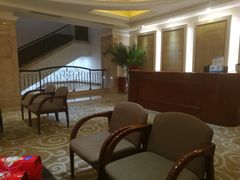 -山明水秀大饭店