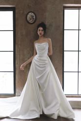 -Color卡诺婚纱礼服馆(南京严选店)