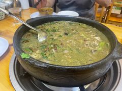 -榕江牛瘪牛肉火锅