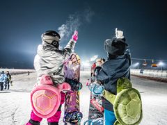 -中旅松花湖滑雪场