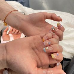 -尤米一站式美甲美睫