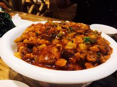 羊肉茄子扒莜面-老阿妈蒙古村·蒙古包·草原文化·歌舞表演(老君堂店)