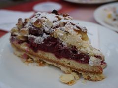 樱桃蛋糕-Café Reichard