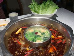 -融泽漁悦三只耳鱼火锅(南郑大道店)