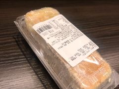 -红宝石·鲜奶小方·海派西点房(浦三店)