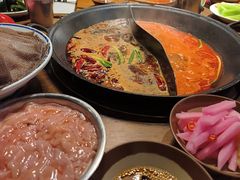 -萍姐火锅·公路夜市(武汉首店)